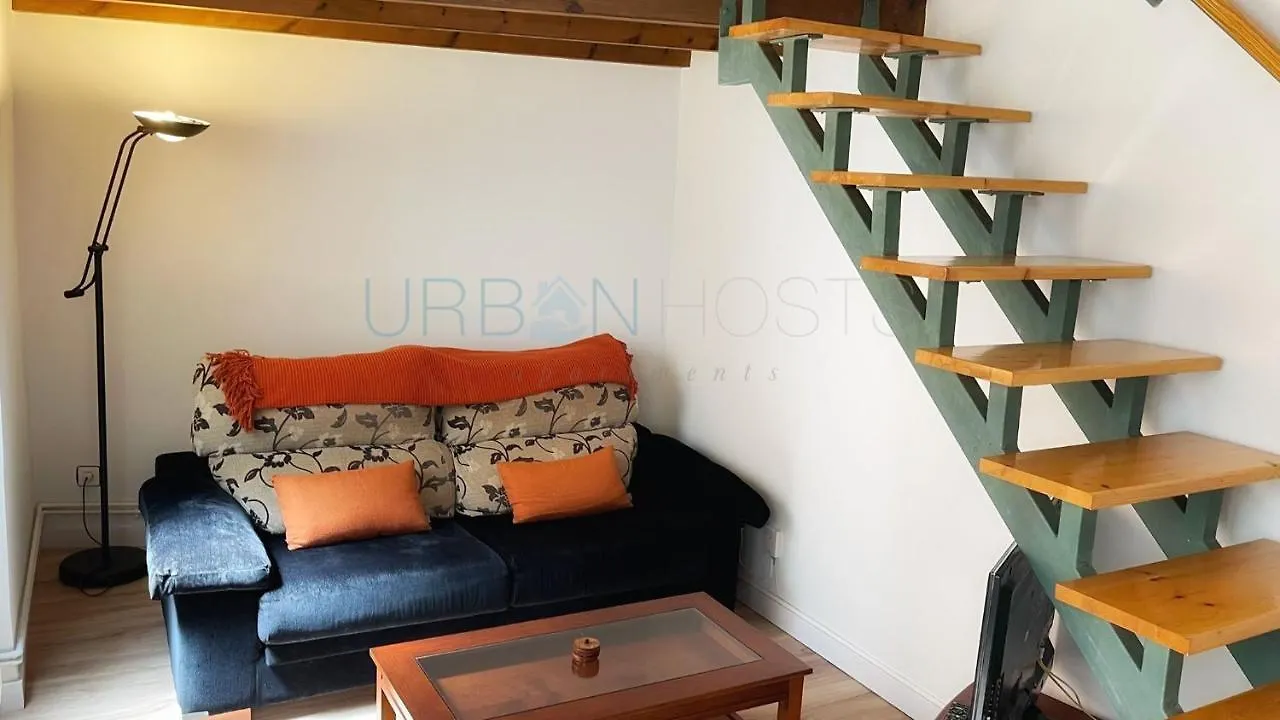 Vivienda Turistica Con Encanto Centrico, Wifi Y Patio Bilbao 0*,  Spain