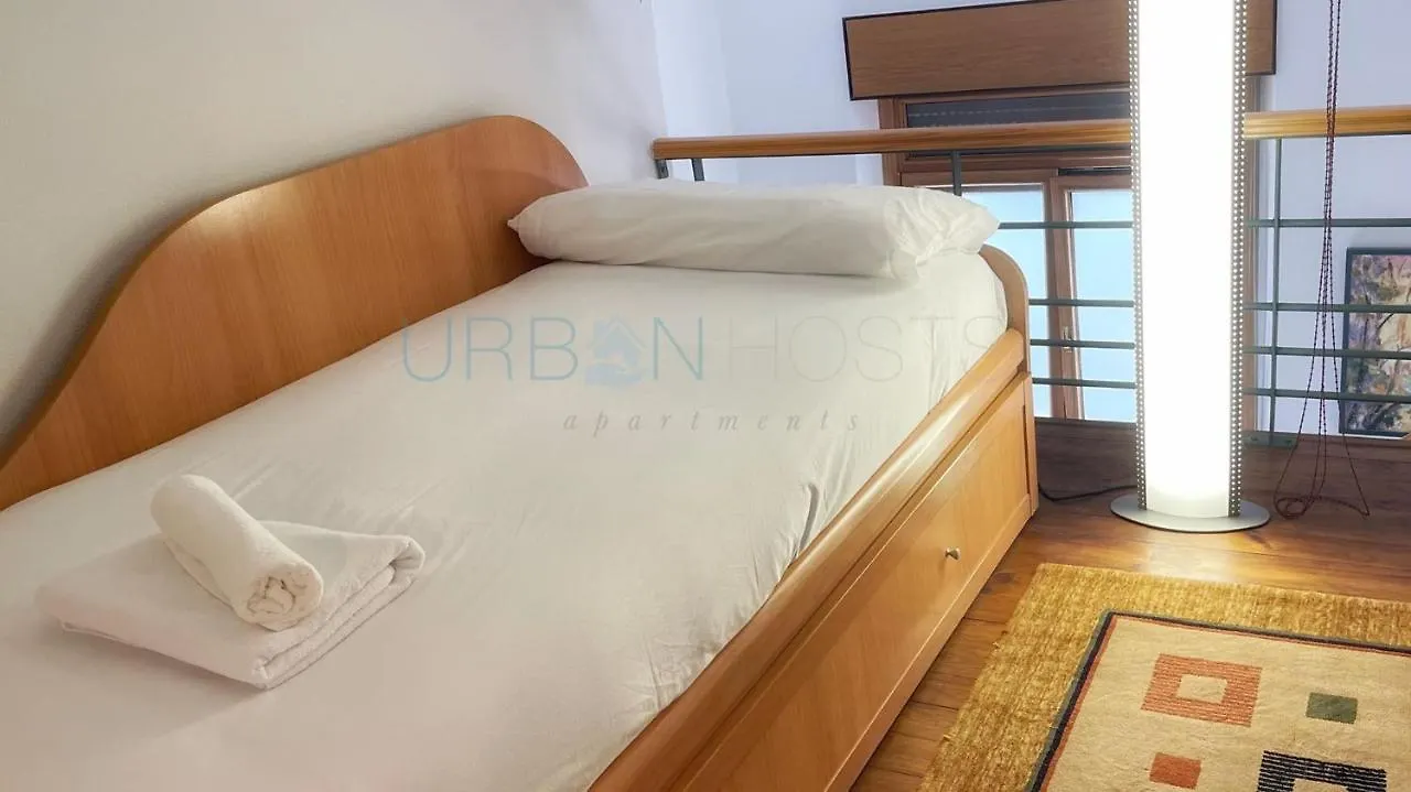 Vivienda Turistica Con Encanto Centrico, Wifi Y Patio Bilbao